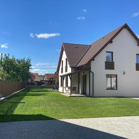 Fenyo Apartman House I Odorheiu Secuiesc Eksteriør billede