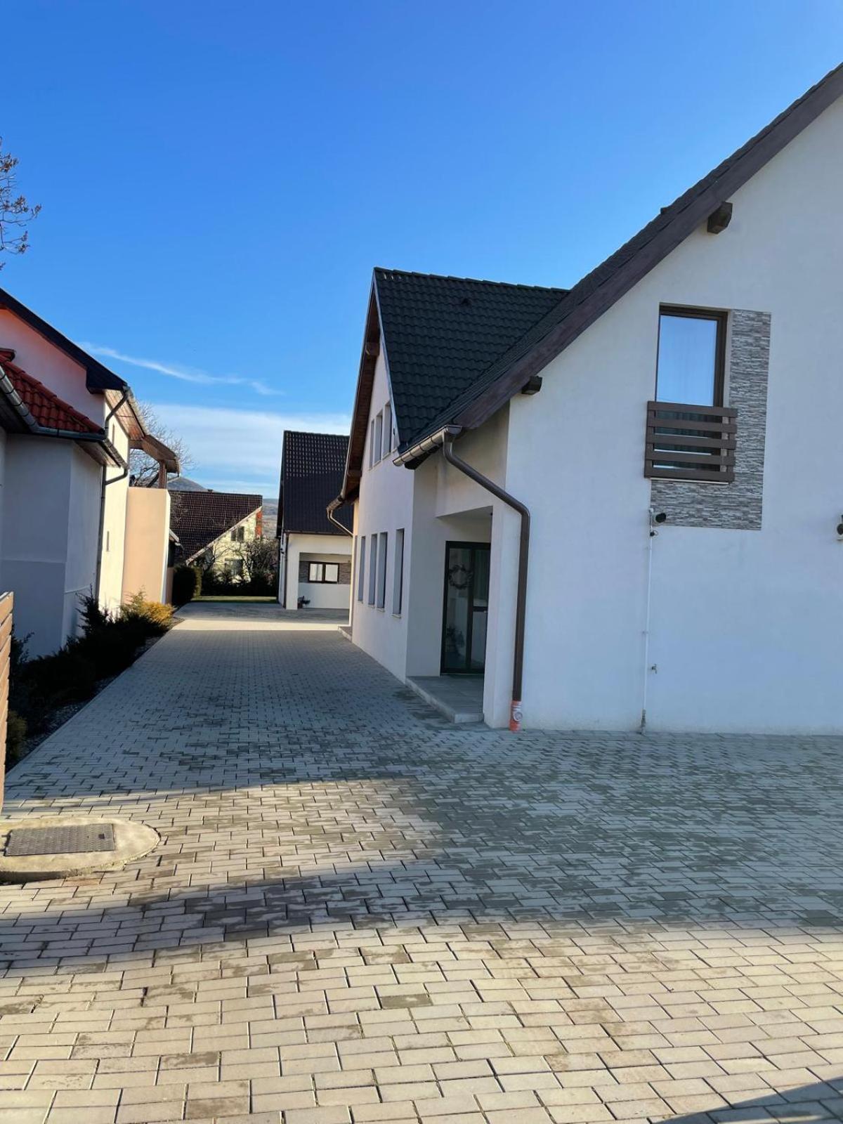 Fenyo Apartman House I Odorheiu Secuiesc Eksteriør billede